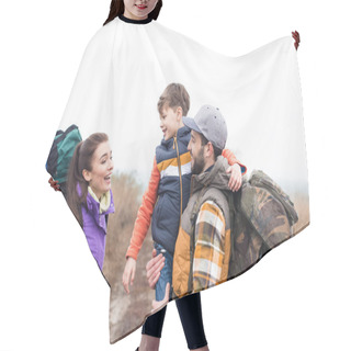 Personality  Smiling Family With Backpacks Hair Cutting Cape