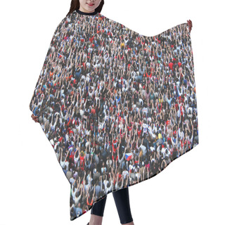 Personality  Huge Crowd Hair Cutting Cape