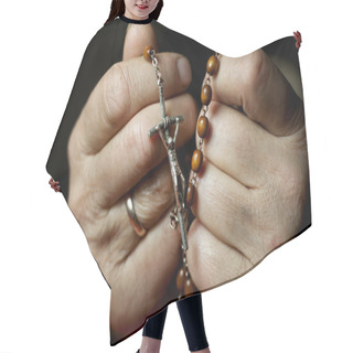 Personality  Praying Woman Hands And Rosary Hair Cutting Cape