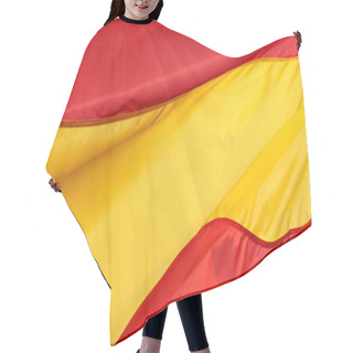 Personality  Spanish Flag In The Wind Hair Cutting Cape