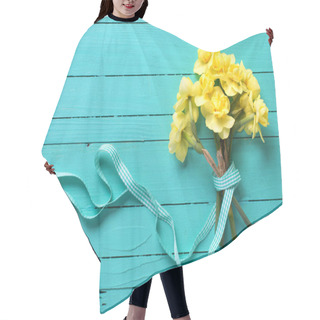 Personality  Bright Yellow Spring Daffodils  Hair Cutting Cape