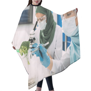 Personality  Female Muslim Scientists Experimenting With Dry Ice And Broccoli In Chemical Laboratory Hair Cutting Cape