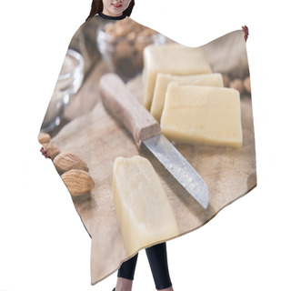 Personality  Portion Of Homemade Marzipan Hair Cutting Cape