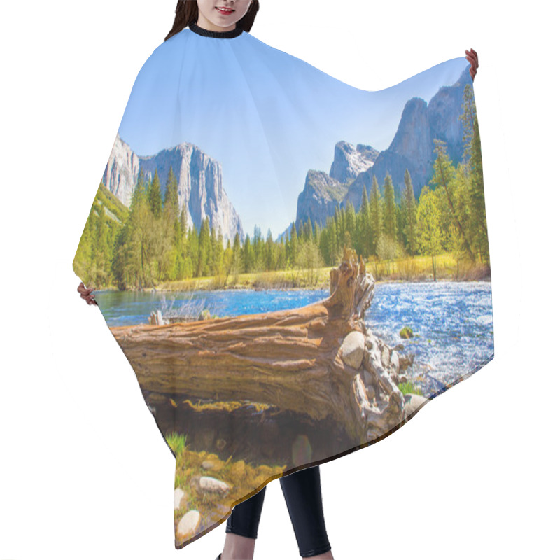 Personality  Yosemite Merced River el Capitan and Half Dome hair cutting cape