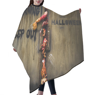 Personality  Zombie Hand Through The Door, Useful For Some Halloween Concept Hair Cutting Cape