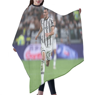 Personality  Filip Kostic Of Juventus Fc During The  Serie A Match Beetween Juventus Fc And Us Sassuolo At Allianz Stadium On August 14, 2022 In Torino, Italy . Hair Cutting Cape