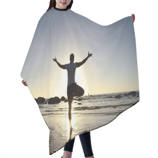 Personality  Man Act Yoga On The Beach Hair Cutting Cape
