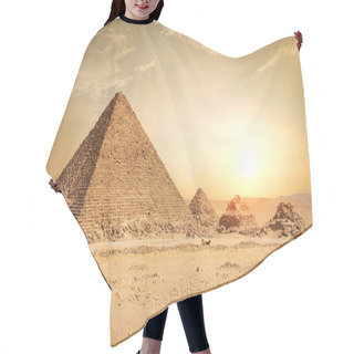 Personality  Pyramids In Sand Desert Hair Cutting Cape