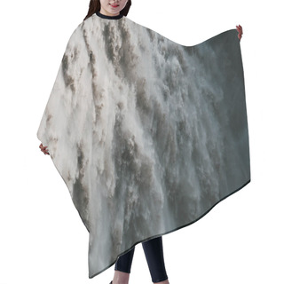 Personality  Falling Water Hair Cutting Cape