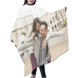 Personality  Happy Couple In Rome Hair Cutting Cape