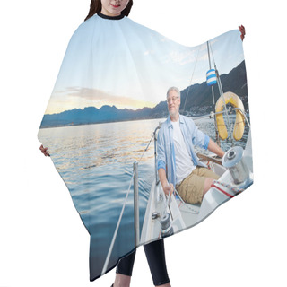 Personality  Happy Sailing Man Boat Hair Cutting Cape