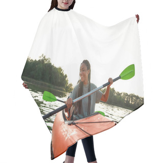 Personality  Joyful Young Woman Smiling, Enjoying A Day Kayaking Together With Her Friend In A Lake On A Late Summer Afternoon Hair Cutting Cape
