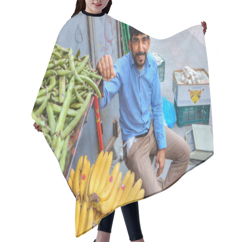 Personality  Vegetable Trader Smiles Sitting Next To His Merchandise, Souther Hair Cutting Cape