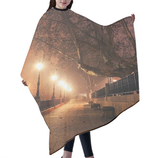 Personality  Night Cityscape Hair Cutting Cape