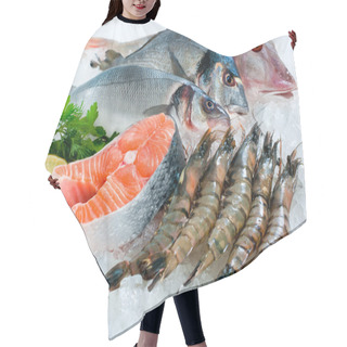 Personality  Seafood On Ice Hair Cutting Cape