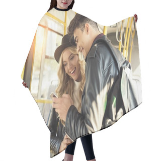 Personality  Couple With Smartphone In Public Transport Hair Cutting Cape