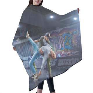 Personality  Hip Hop Dancers. Beautiful Couple Dancing At Night On The Background Of Graffiti Wall Hair Cutting Cape