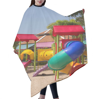 Personality  Colourful Children Playground Equipment Hair Cutting Cape