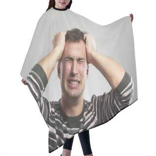 Personality  Frustrated Man Hair Cutting Cape