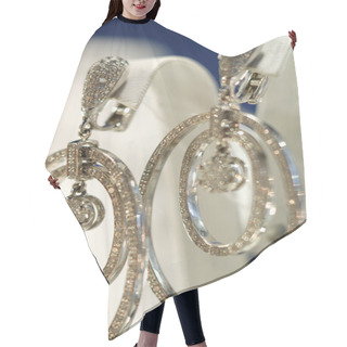 Personality  Jewelery Hair Cutting Cape