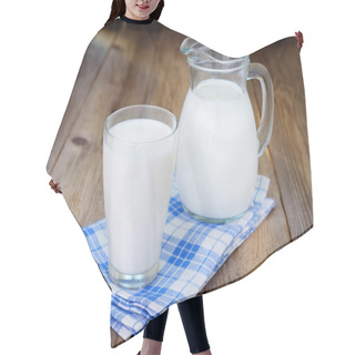 Personality  Glass Of Milk Hair Cutting Cape