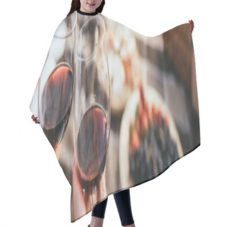 Personality  Panoramic Crop Of Couple Clinking Glasses With Red Wine  Hair Cutting Cape