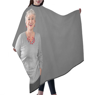 Personality  Woman In The Prime Of Life Hair Cutting Cape