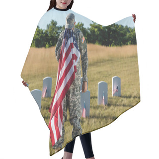 Personality   Soldier In Camouflage Uniform Covering Face With American Flag And Standing In Graveyard  Hair Cutting Cape