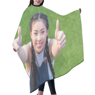 Personality  Asian Girl Showing Thumbs Up   Hair Cutting Cape