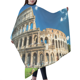 Personality  Colosseum In Rome Hair Cutting Cape