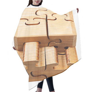 Personality  Gathering Of Wooden Mechanical Puzzle Hair Cutting Cape