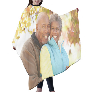 Personality  Couple Walking Through Autumn Woodland Hair Cutting Cape