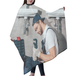 Personality  Young Professional Plumber Fixing Sink In Bathroom Hair Cutting Cape