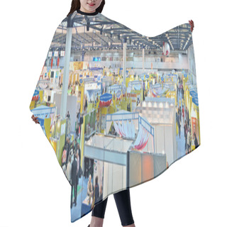 Personality  Exhibition Hair Cutting Cape
