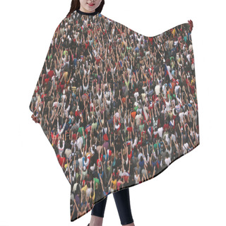 Personality  Huge Crowd Hair Cutting Cape
