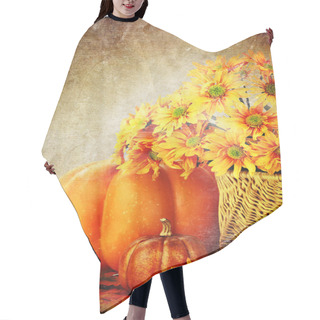 Personality  Autumn Background Hair Cutting Cape