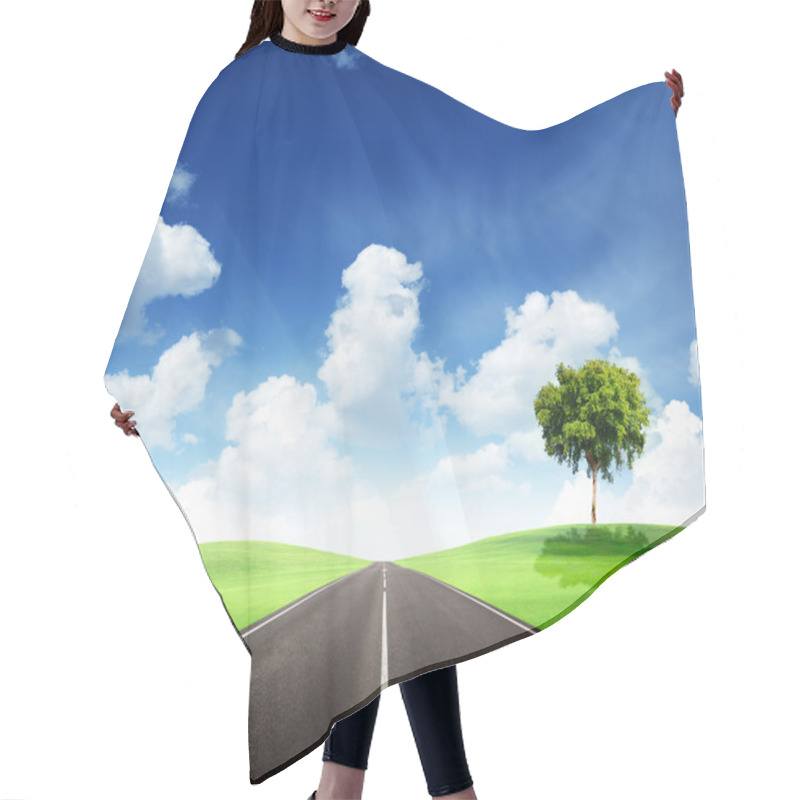 Personality  Road And Perfecr Sunny Day Hair Cutting Cape