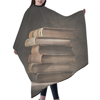 Personality  Old Books Hair Cutting Cape