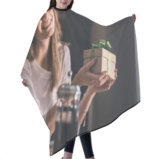 Personality  Young Woman With Gift Box Hair Cutting Cape