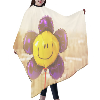 Personality  Air Balloon With Smiley Face Hair Cutting Cape