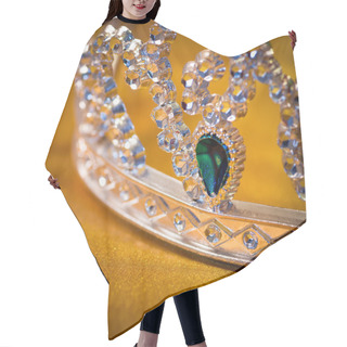 Personality  Jeweled Crown Hair Cutting Cape