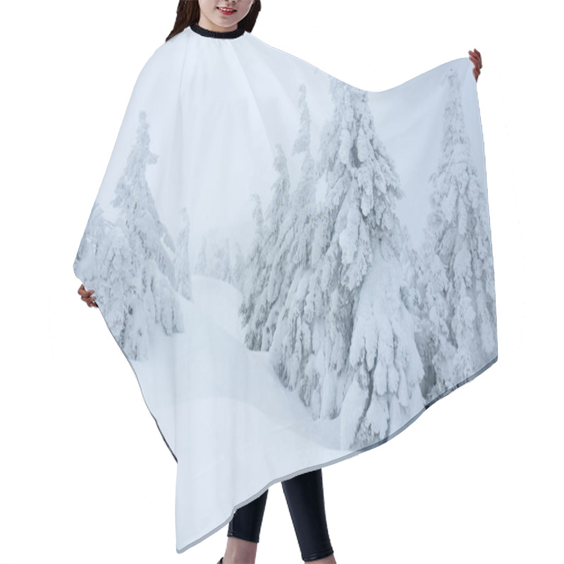 Personality  snowy forest hair cutting cape