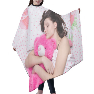 Personality  Young Girl Sleeping With Teddy Bear Hair Cutting Cape