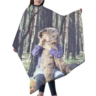 Personality  A Girl Is In The Forest Hair Cutting Cape