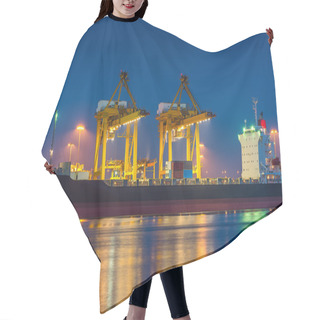 Personality  Shipping Port Hair Cutting Cape