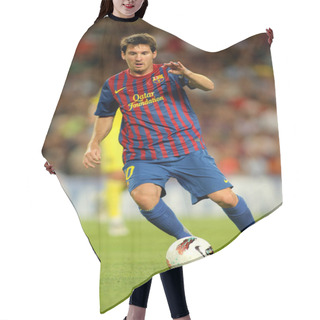 Personality  Leo Messi Of FC Barcelona Hair Cutting Cape