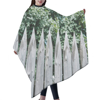 Personality  Green Leaves Behind Wooden Sharpened Fence Hair Cutting Cape