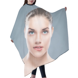 Personality  Beauty Female Portrait Hair Cutting Cape