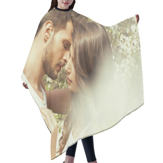 Personality  Attractive Kissing Couple Hair Cutting Cape