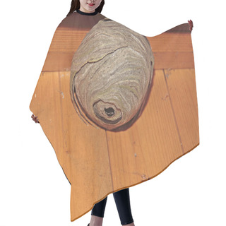 Personality  Wasp-nest Hair Cutting Cape